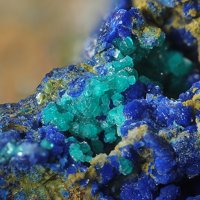 Tangdanite, Azurite