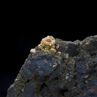 Nadorite