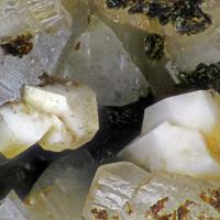 Calciohilairite, Albite, Microcline