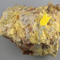 Uranosphaerite, Uranophane, Churchite-(Y)