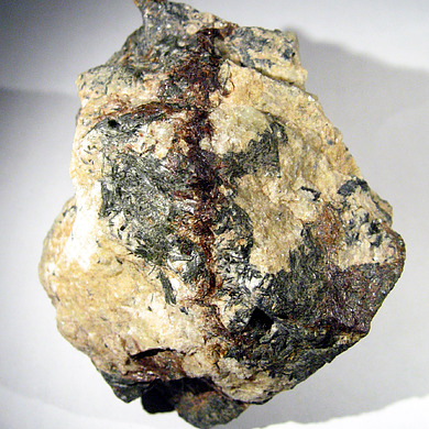 Aeschynite-(Nd)
