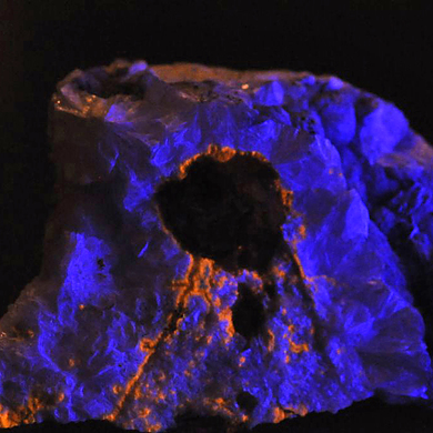 Cairncrossite