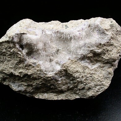 Dawsonite