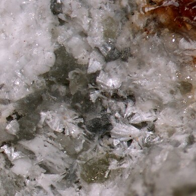 Macdonaldite