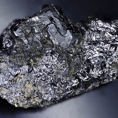 Quatrandorite