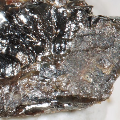 Samarskite-(Yb)